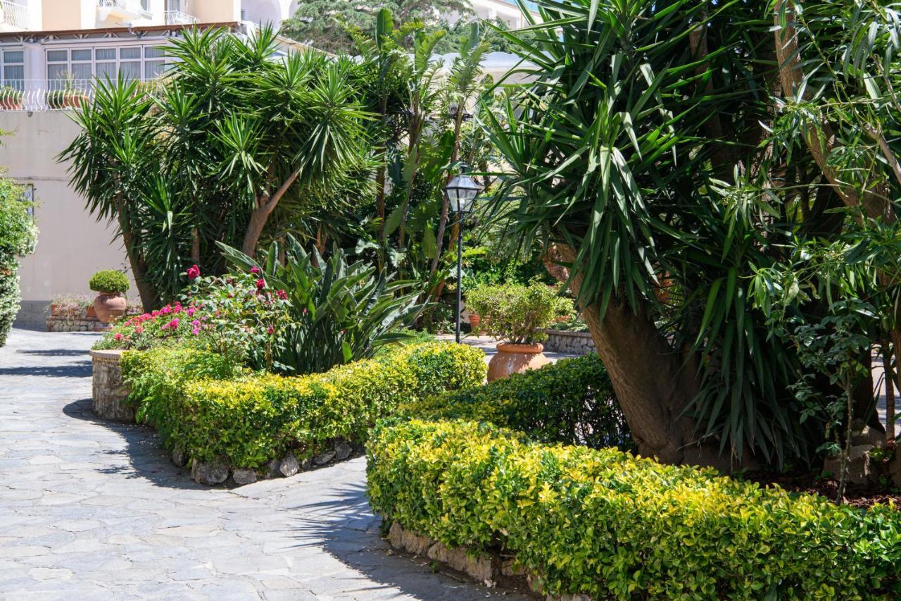 Hotel La Residenza Capri Esterno foto
